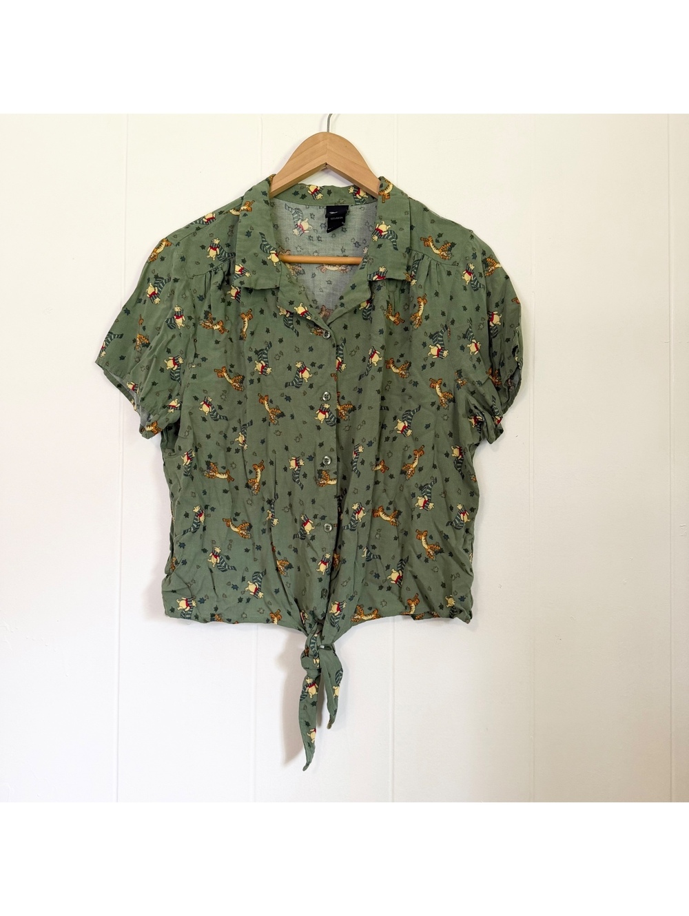 Disney Winnie The Pooh Fall Autumn Tigger Button Down Front Tie Shirt Women's XL